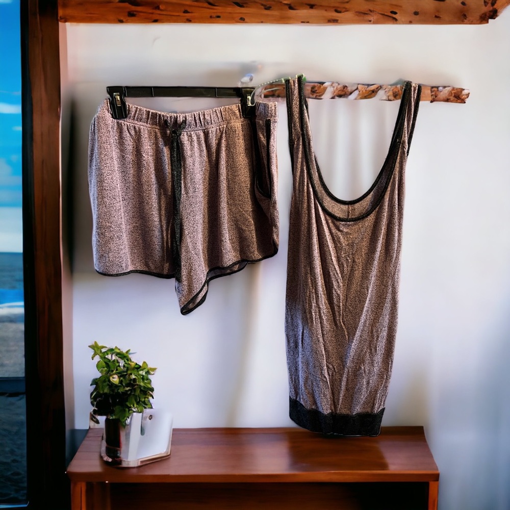 Size 18/20 loungewear set (drawstring short & tank)